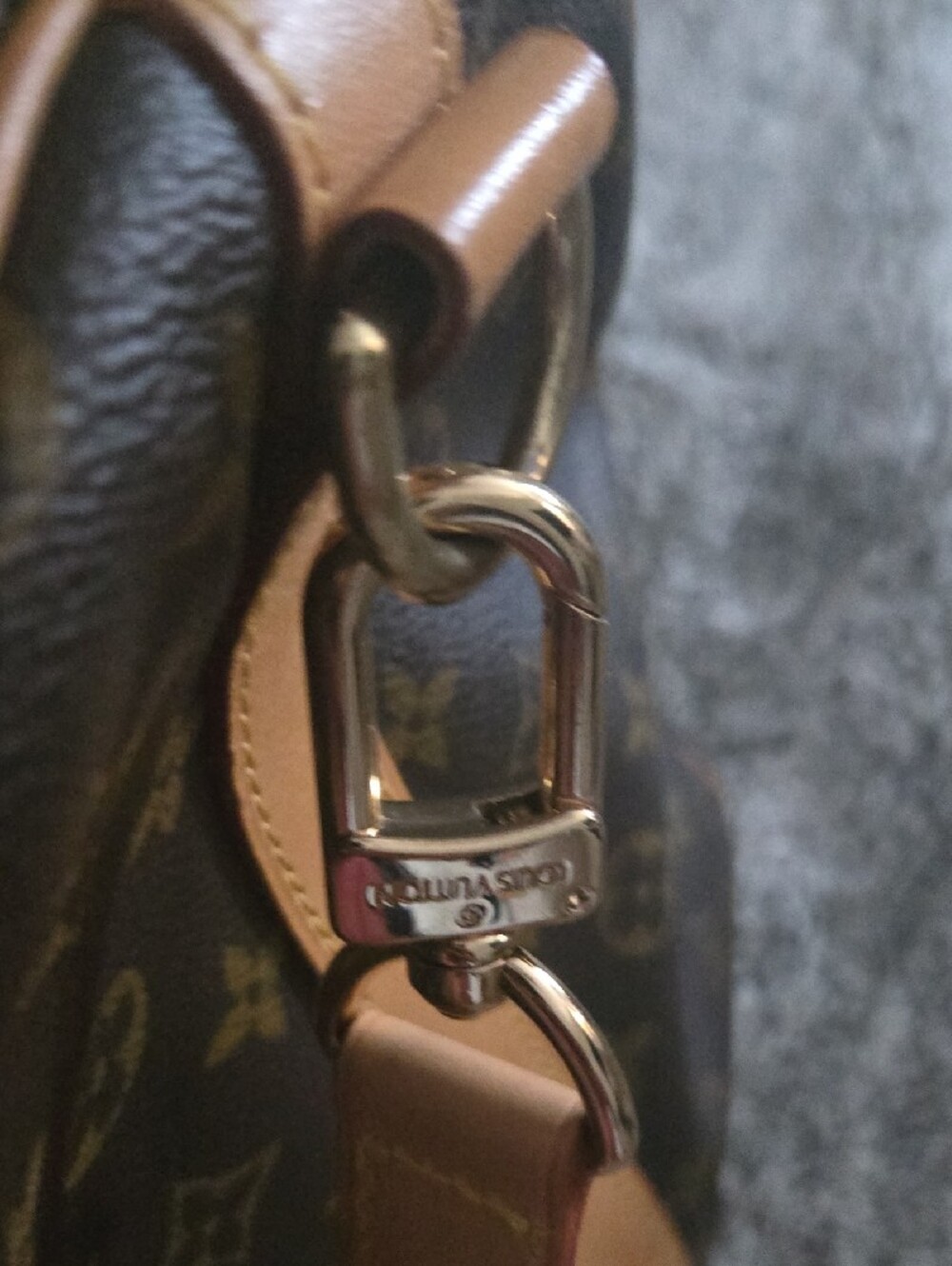 Louis Vuitton Monogram Canvas Duffel Keepall 60 with Vachetta Trim - Picture 4 of 14